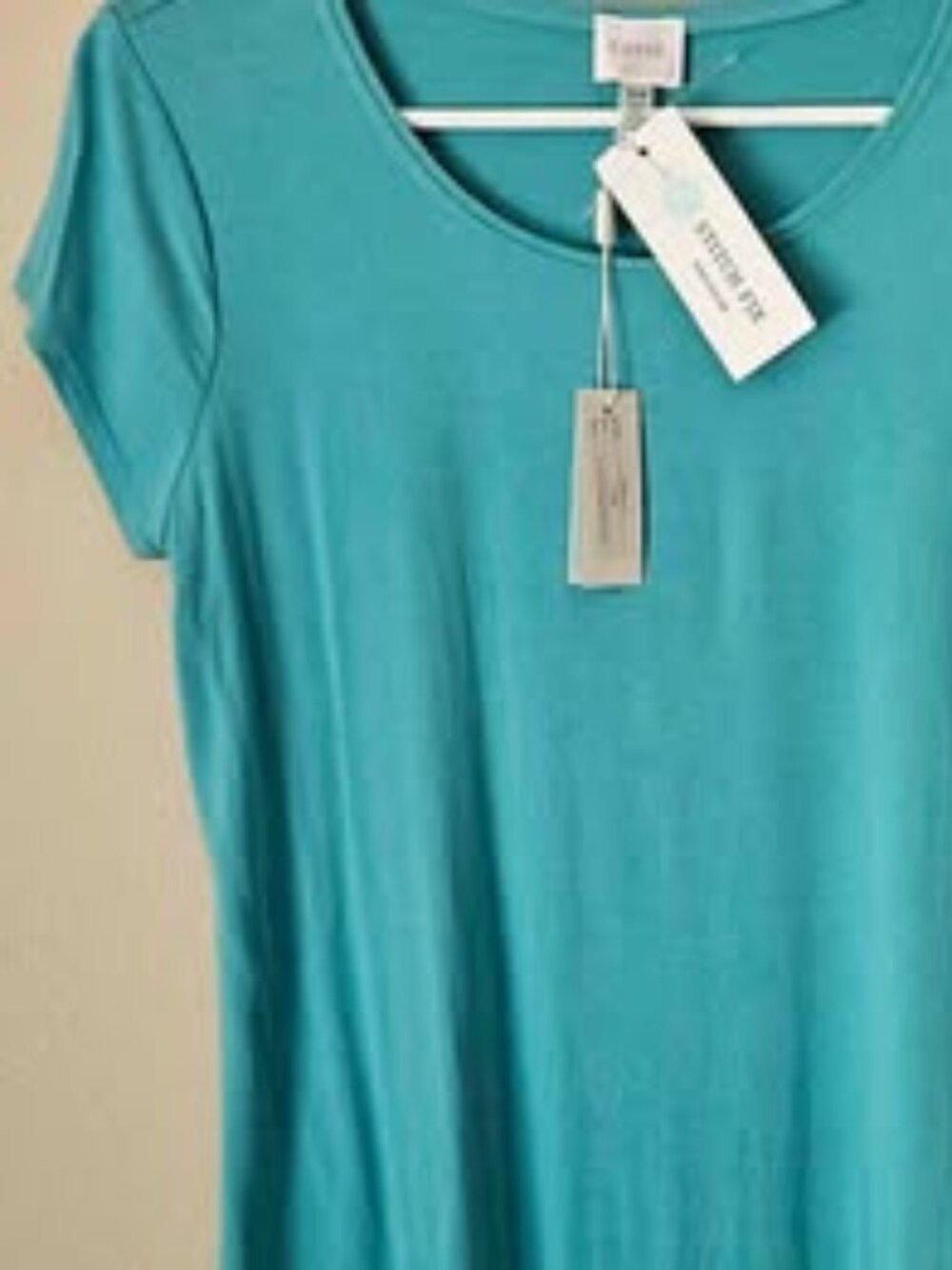 NWT Cupio Tshirt medium - from Stitch Fix!